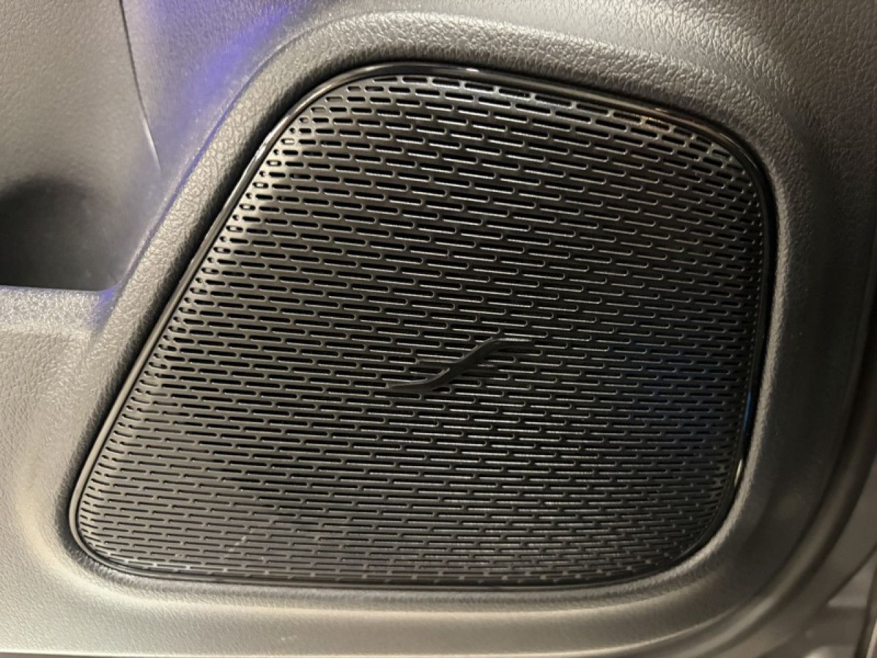 Photo du v&eacute;hicule 12 / 18