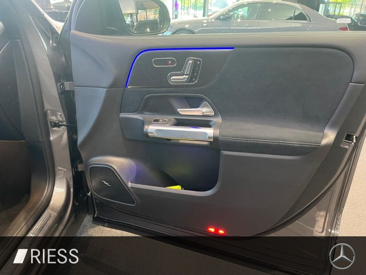 Mercedes-Benz GLB – Bild 11