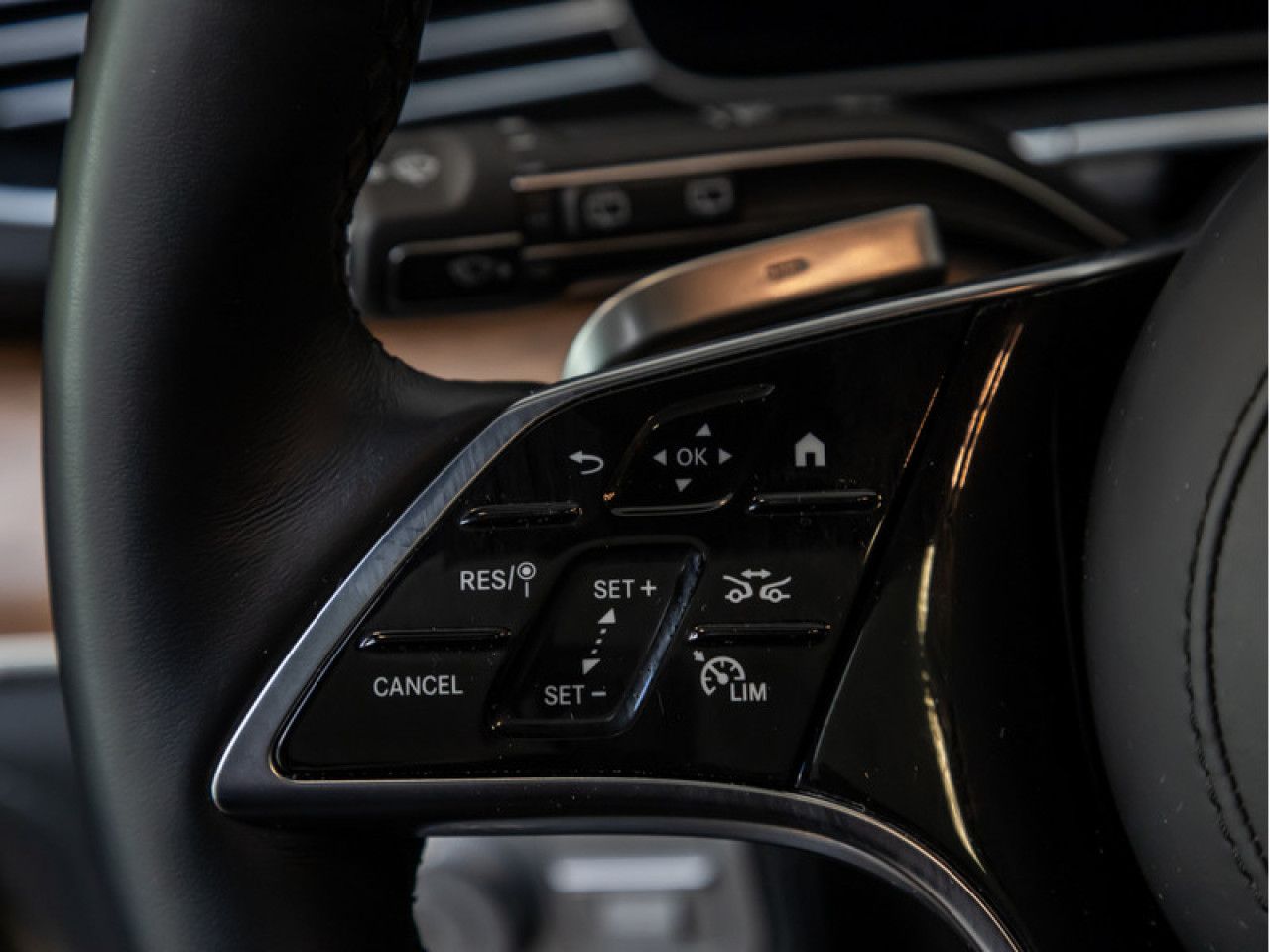 Mercedes-Benz GLS – Bild 25