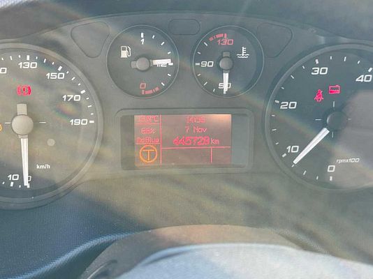 Vehicle image 11 / 11