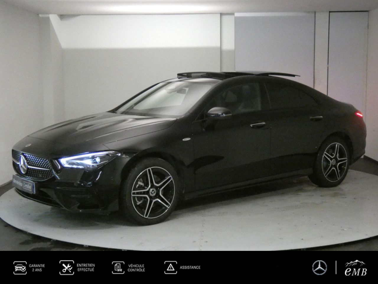 Photo du v&eacute;hicule 1 / 18