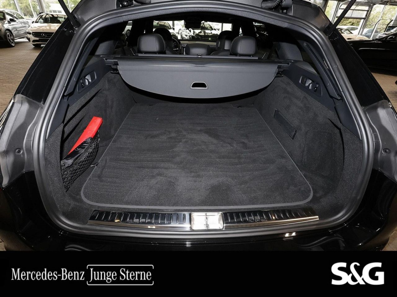 Mercedes-Benz E-Klasse – Bild 16