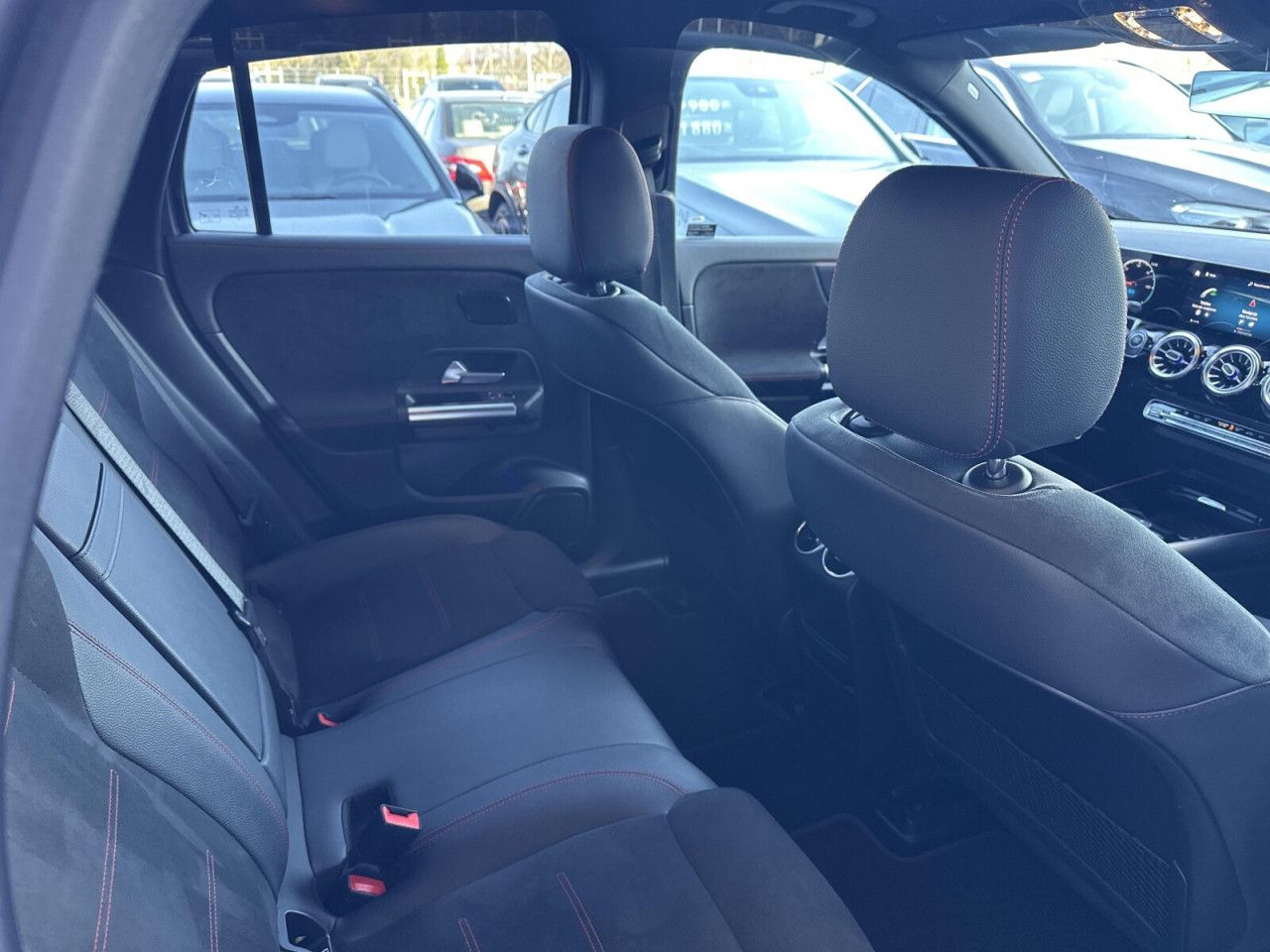 Zdj&eogon;cie pojazdu 15 / 22