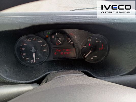 Vehicle image 9 / 10