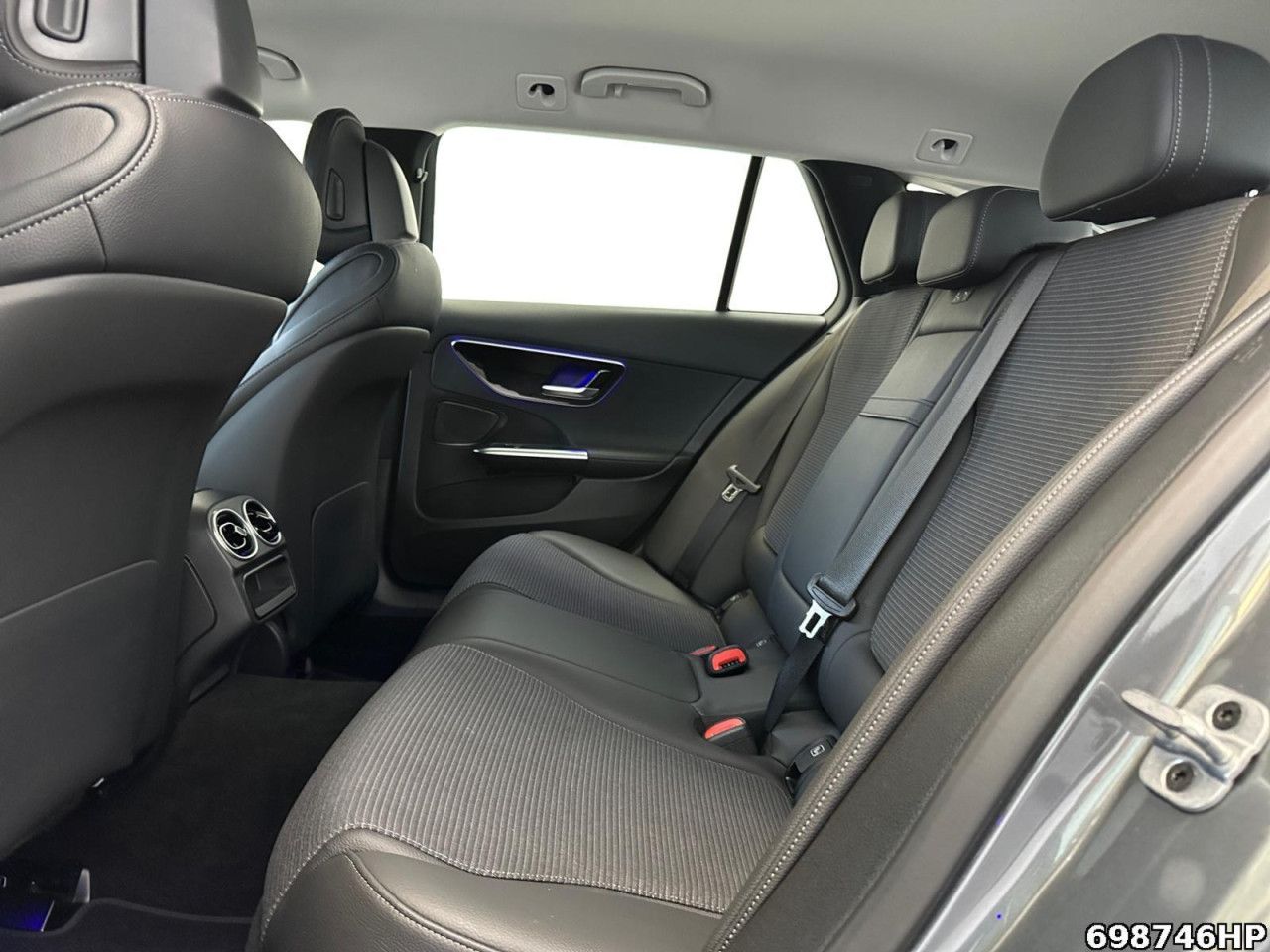 Mercedes-Benz C-Klasse – Bild 11