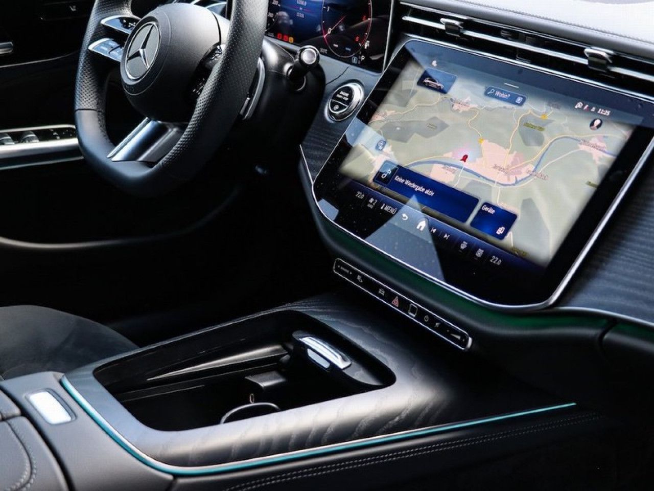 Mercedes-Benz E-Klasse – Bild 23