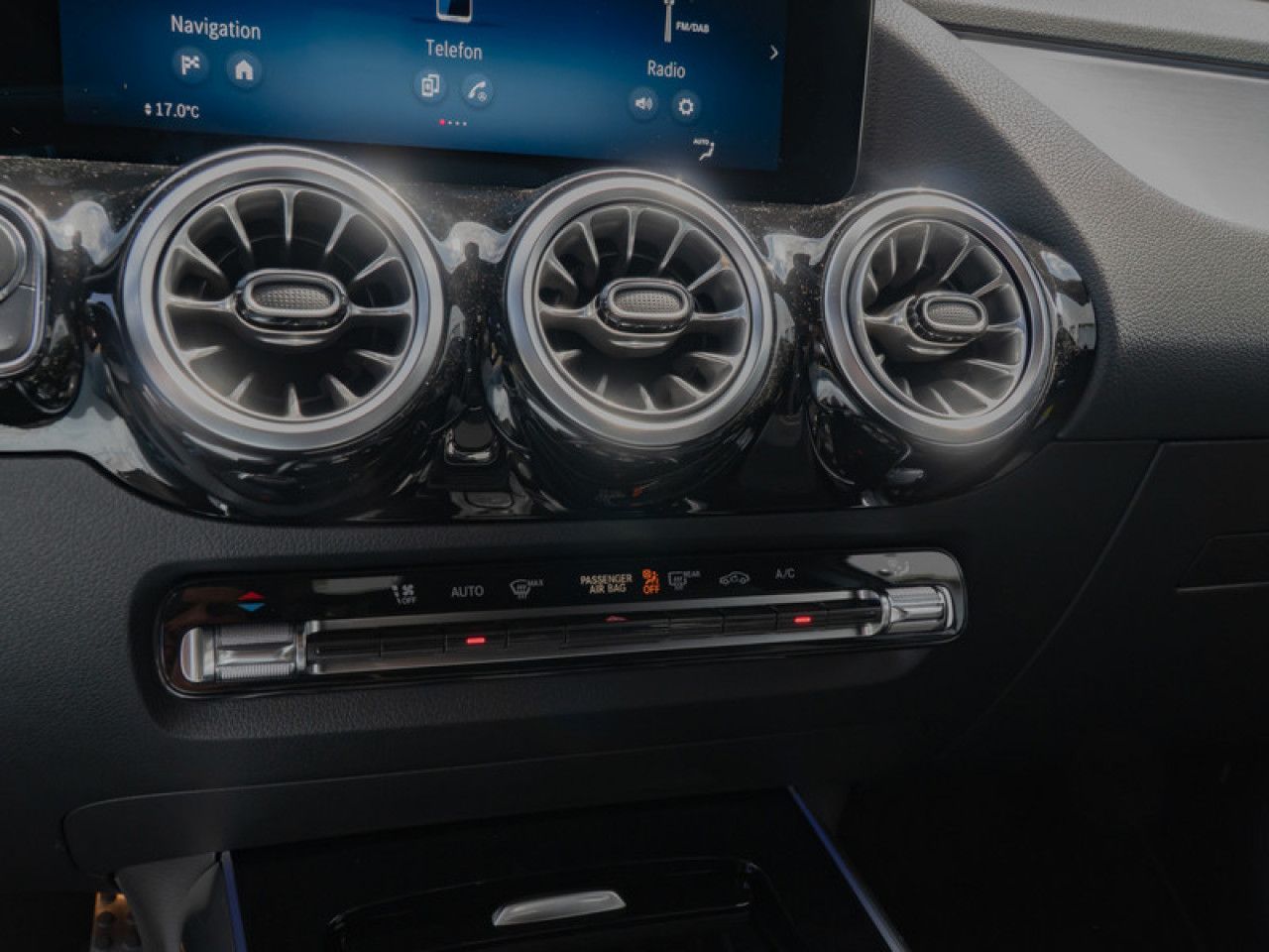 Mercedes-Benz GLA – Bild 16