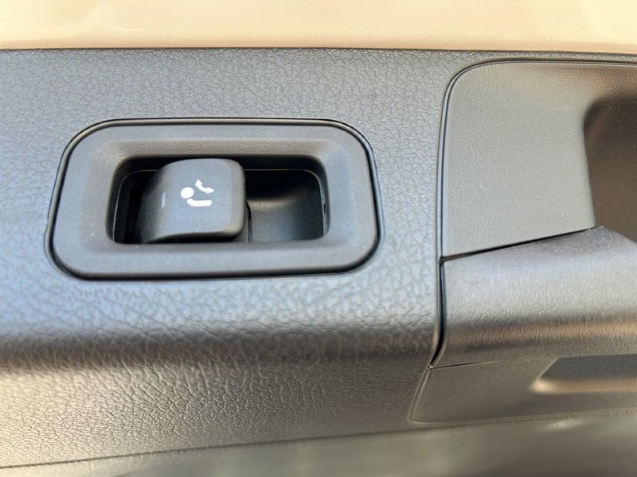 Mercedes-Benz GLB – Bild 16