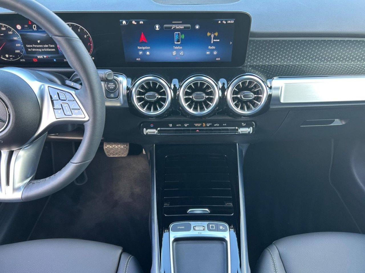 Mercedes-Benz GLB – Bild 13