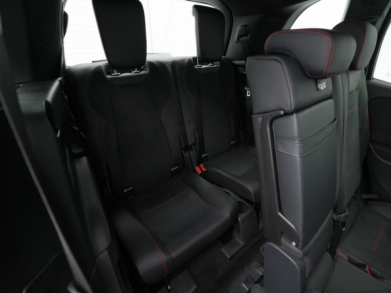 Imagem do veículo 20 / 25