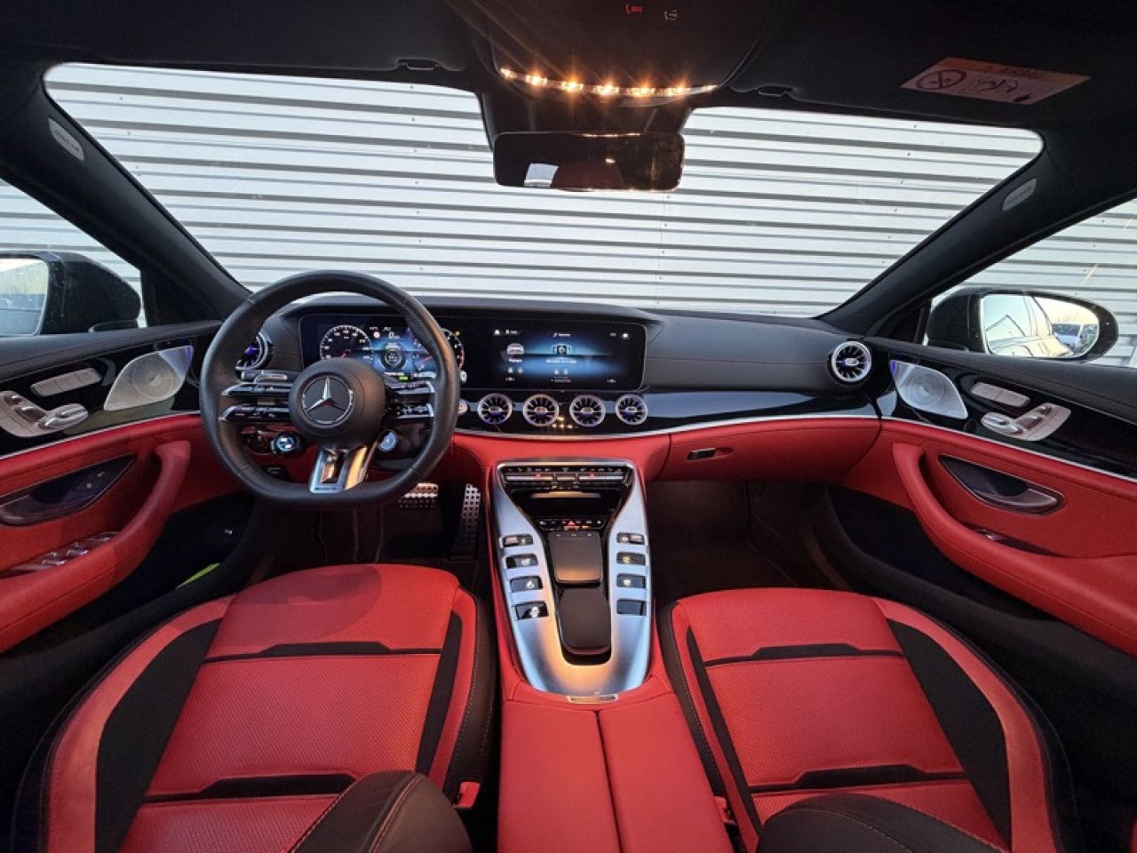 Photo du véhicule 8 / 18