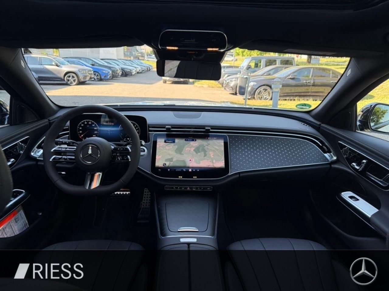 Mercedes-Benz E-Klasse – Bild 10