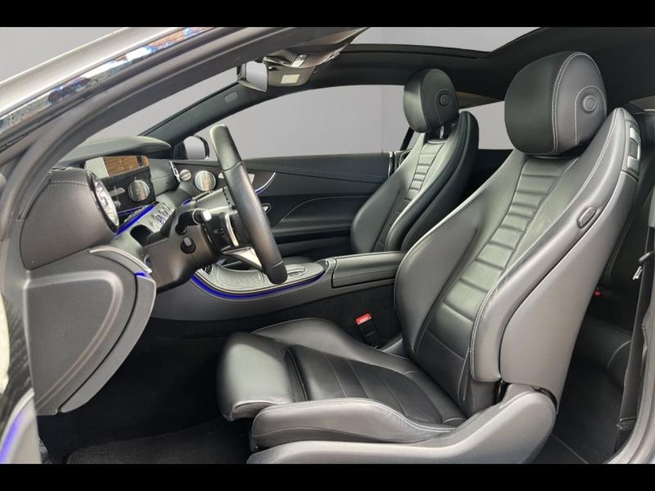 Photo du v&eacute;hicule 11 / 18