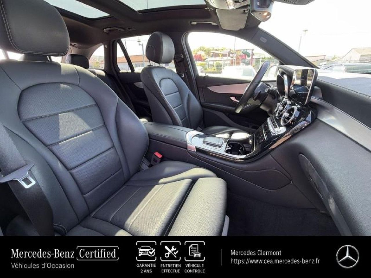 Photo du v&eacute;hicule 17 / 18