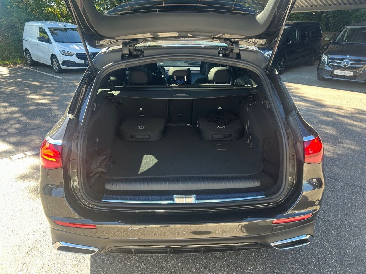 Mercedes-Benz E-Klasse – Bild 16