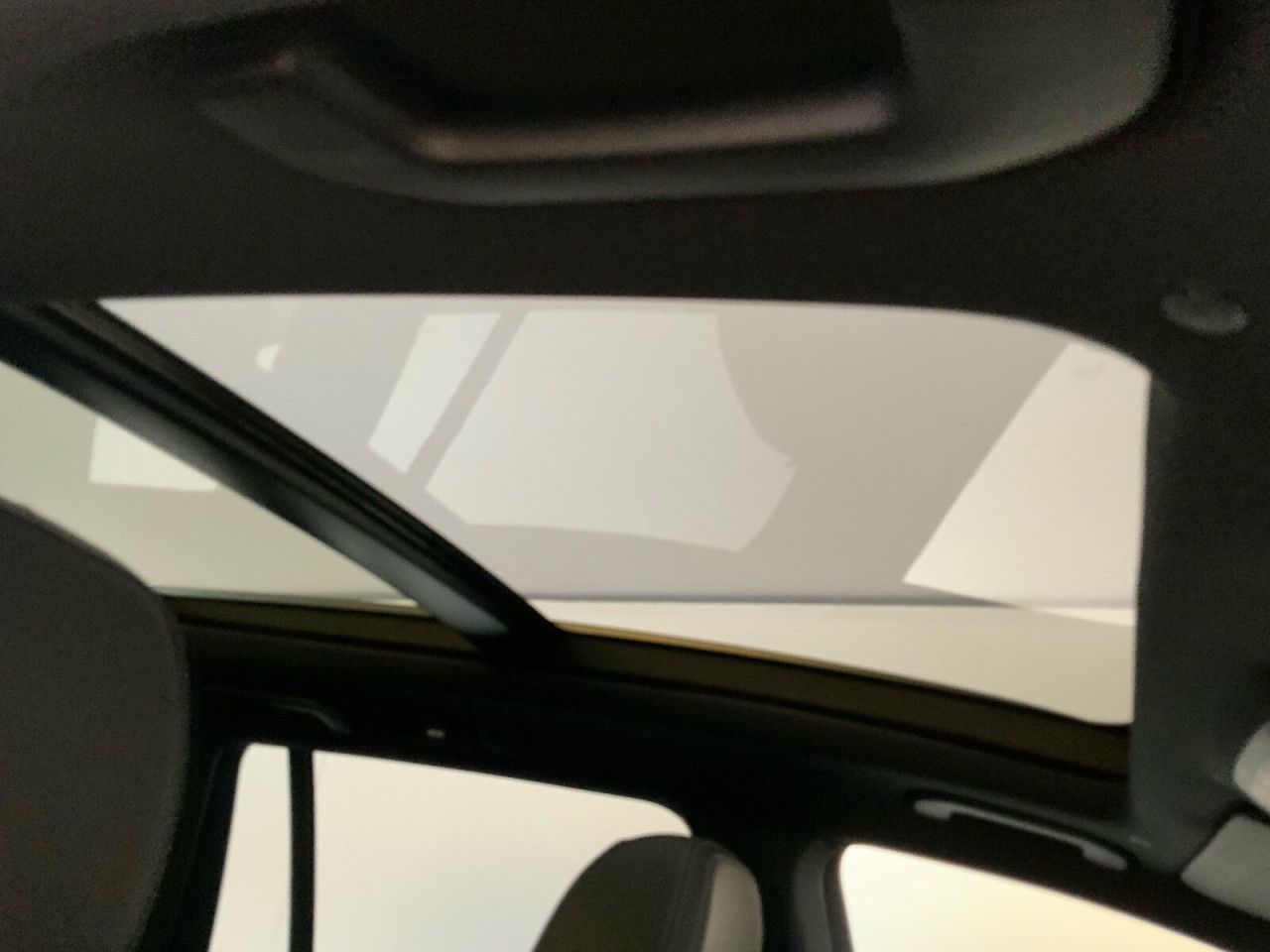 Mercedes-Benz GLS – Bild 15