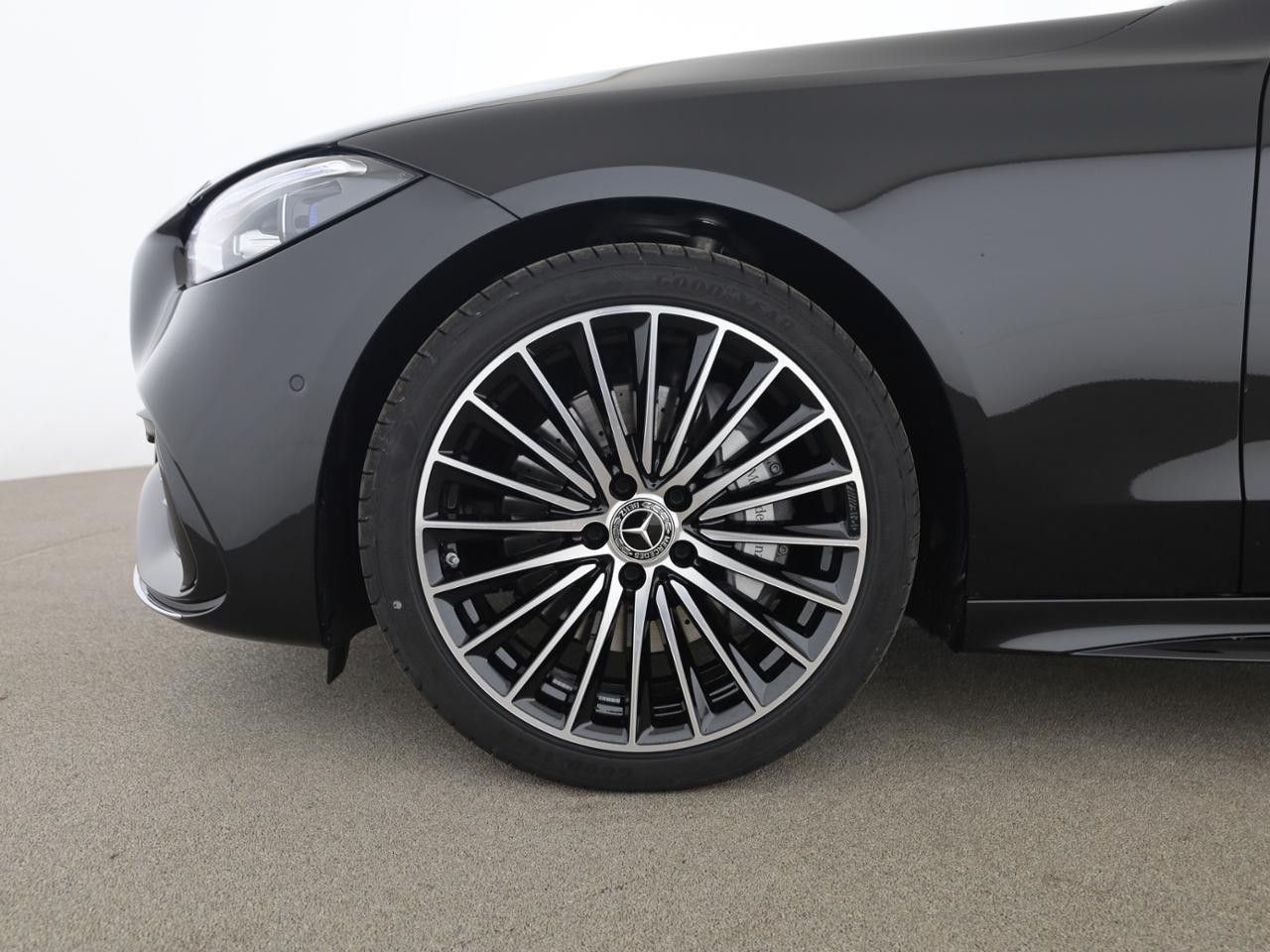 Mercedes-Benz C-Klasse – Bild 16