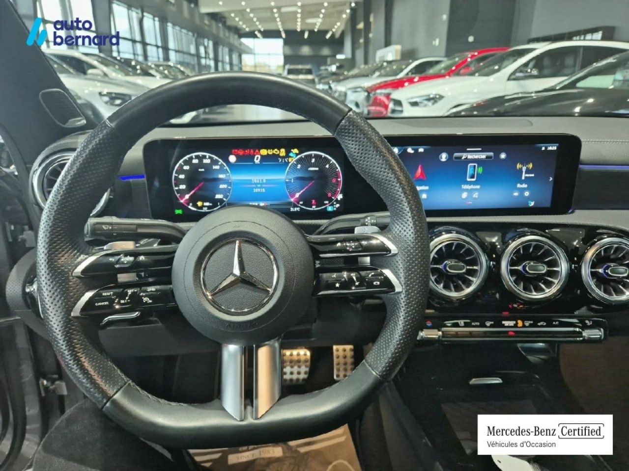 Photo du véhicule 8 / 18