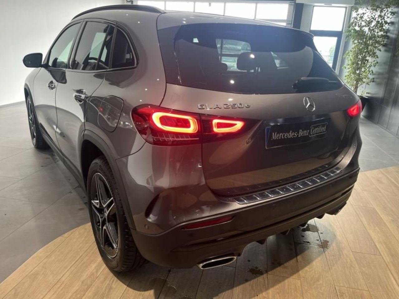 Photo du v&eacute;hicule 7 / 18