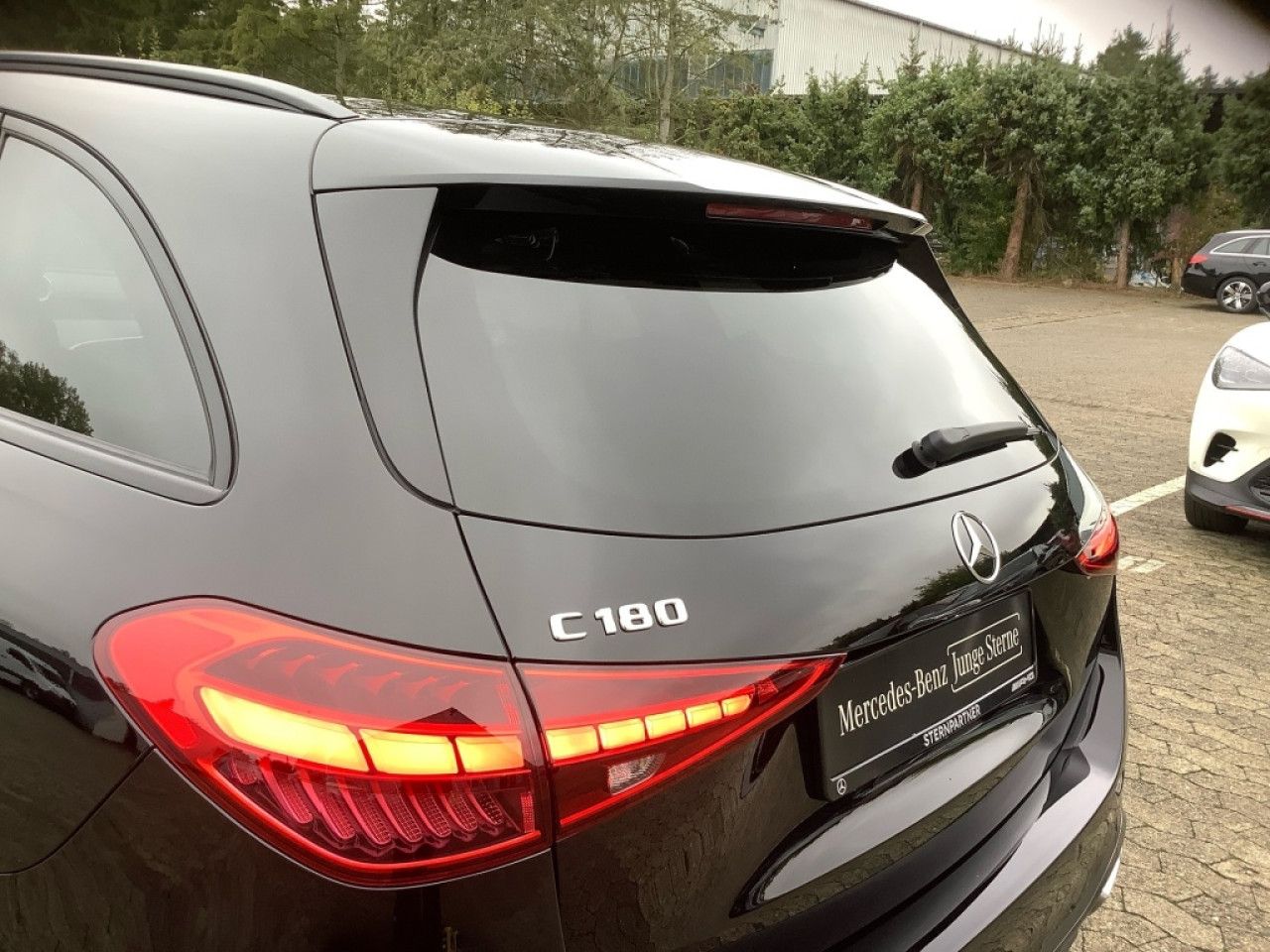 Mercedes-Benz C-Klasse – Bild 24