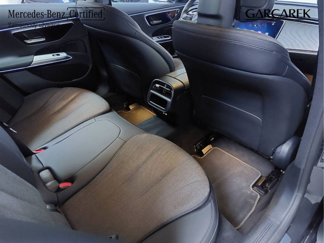 Zdjęcie pojazdu 15 / 20