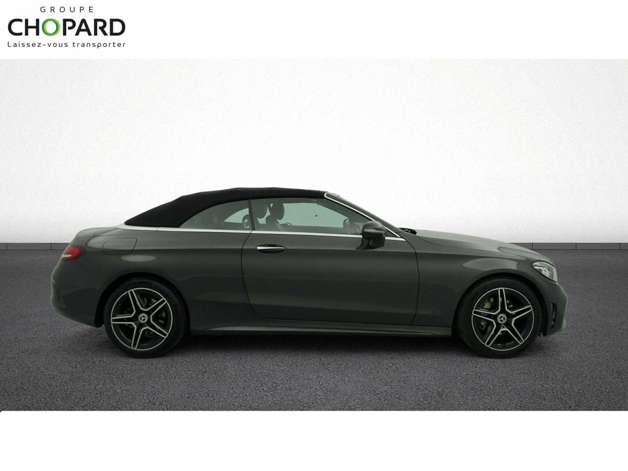 Photo du v&eacute;hicule 10 / 18