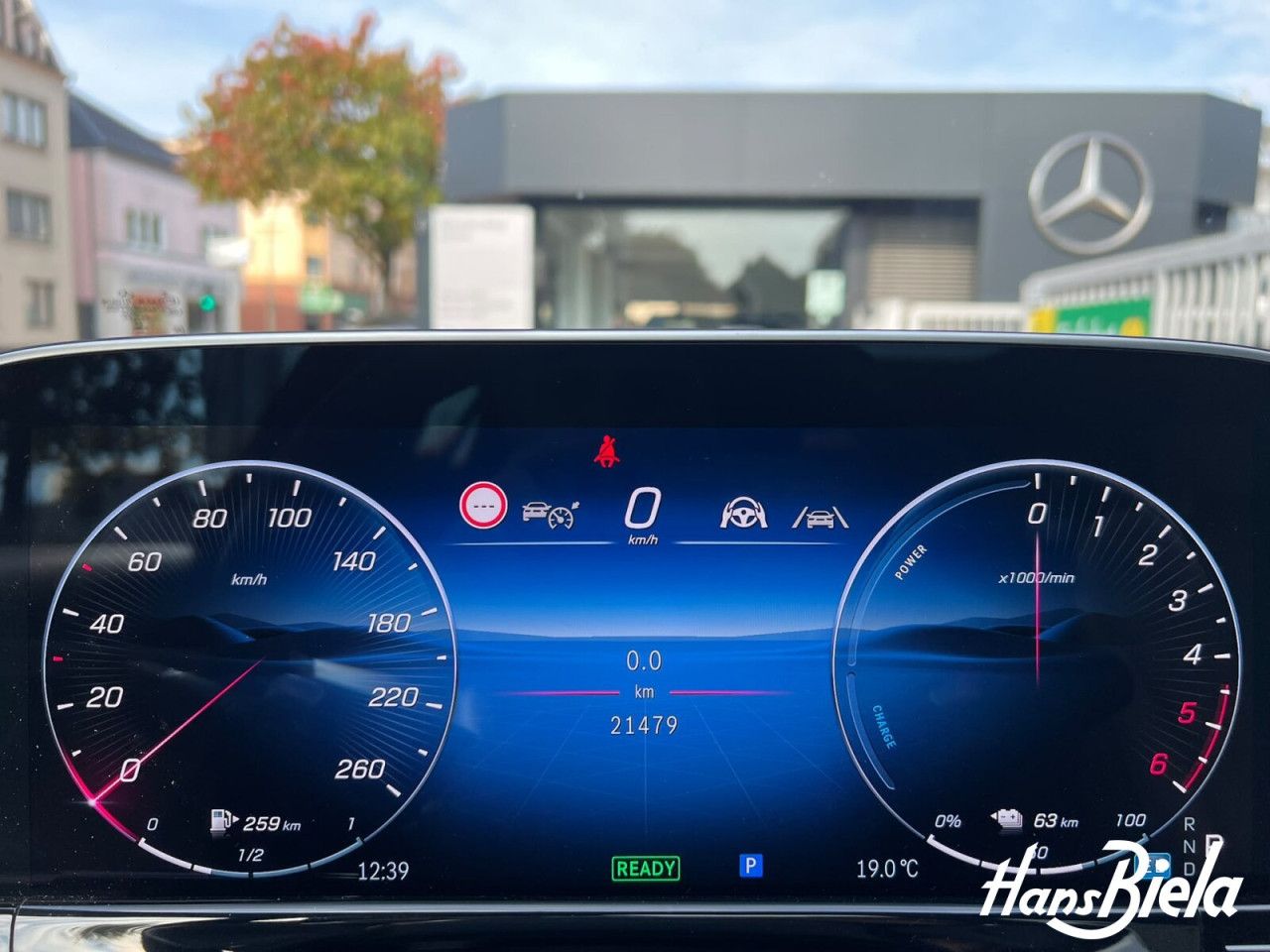 Mercedes-Benz E-Klasse – Bild 9