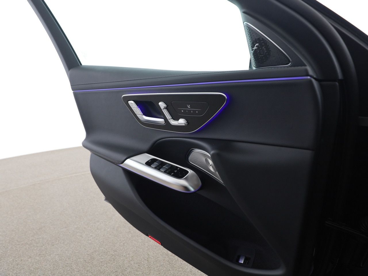 Mercedes-Benz E-Klasse – Bild 13