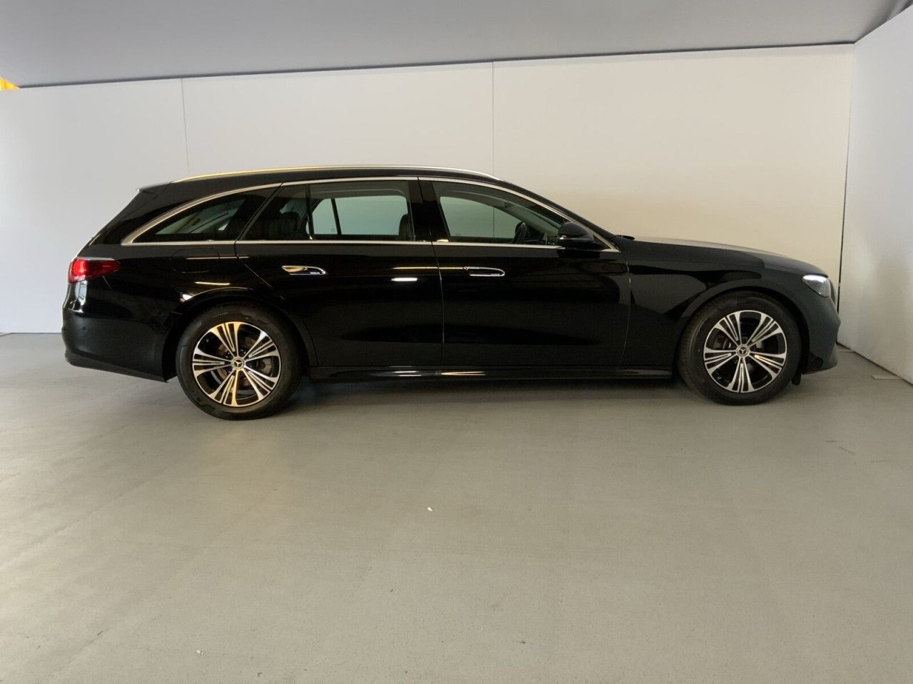 Mercedes-Benz E-Klasse – Bild 4