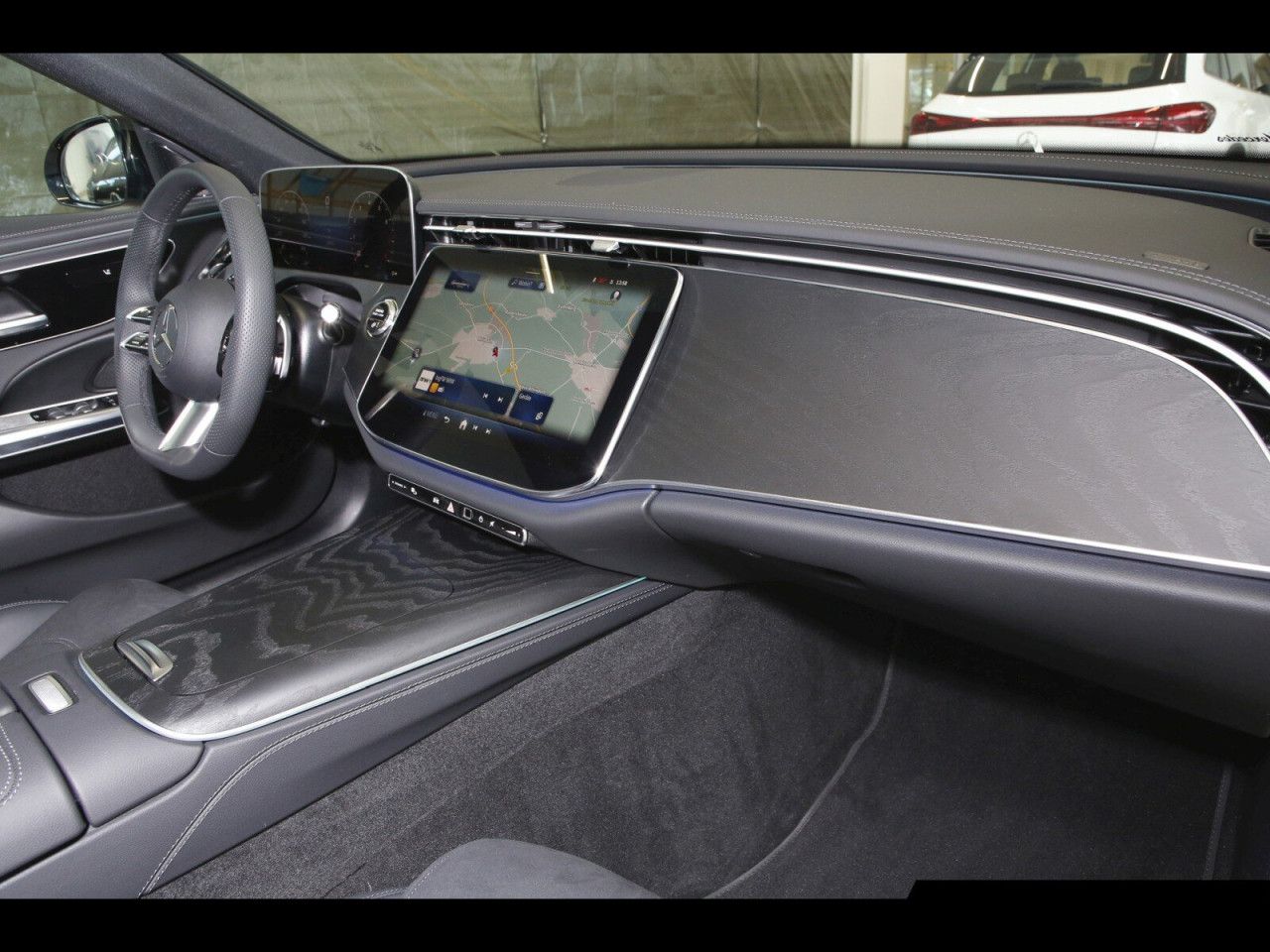 Mercedes-Benz E-Klasse – Bild 7