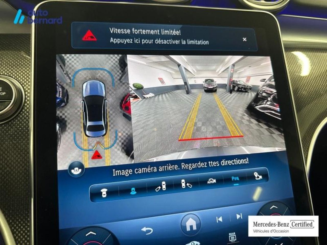 Photo du v&eacute;hicule 16 / 18