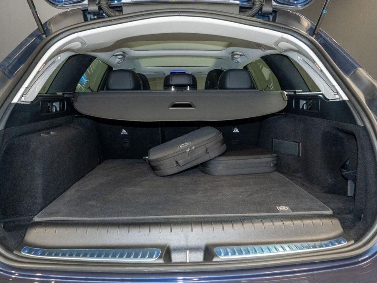 Mercedes-Benz C-Klasse – Bild 13