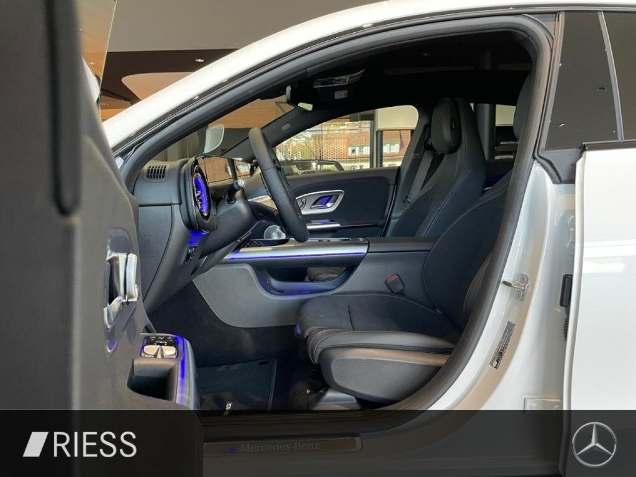 Mercedes-Benz CLA – Bild 2
