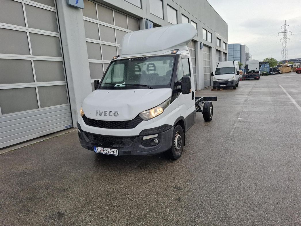 IVECO | Daily 35S13