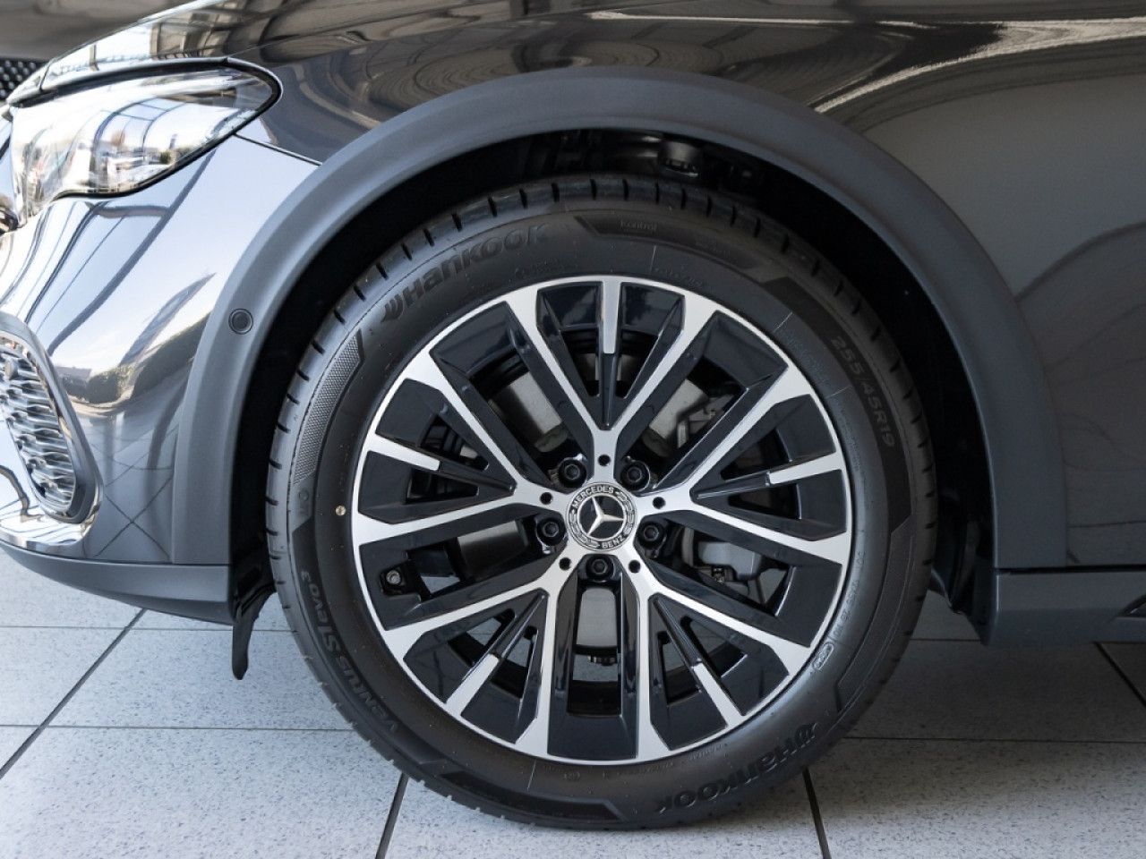 Mercedes-Benz E-Klasse – Bild 10