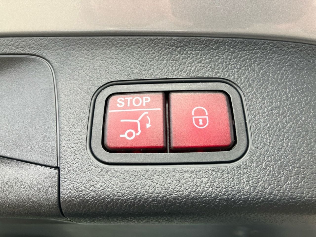 Fahrzeugbild 13 / 16