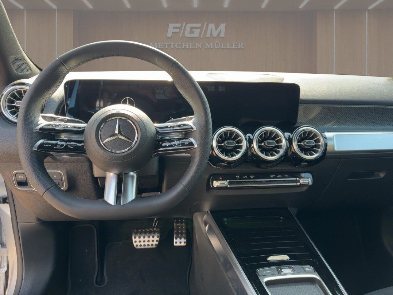 Mercedes-Benz GLB – Bild 8