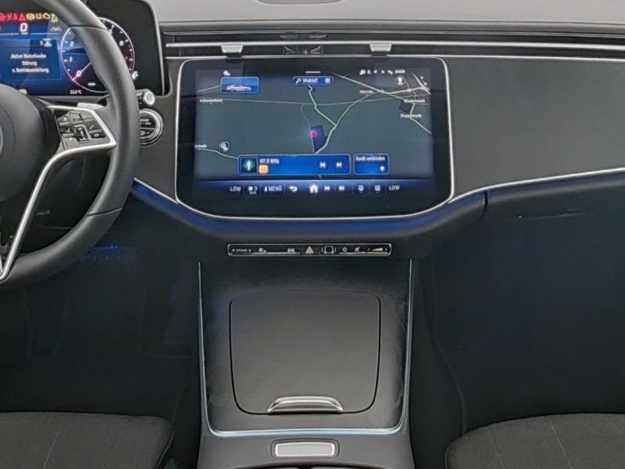 Mercedes-Benz E-Klasse – Bild 11