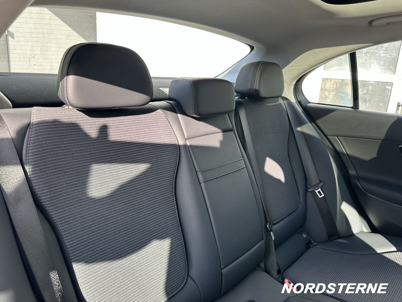 Mercedes-Benz C-Klasse – Bild 7