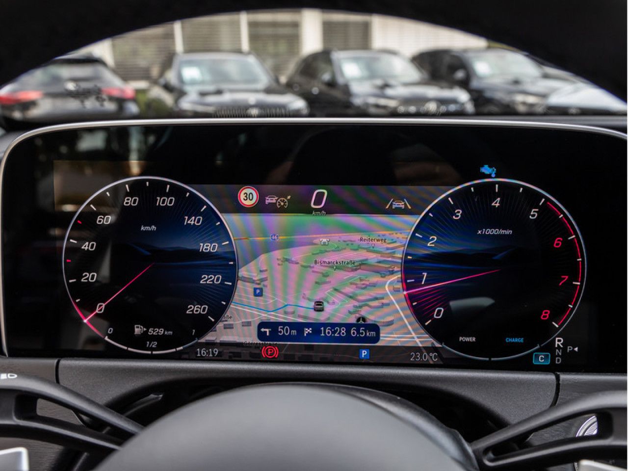 Mercedes-Benz E-Klasse – Bild 21