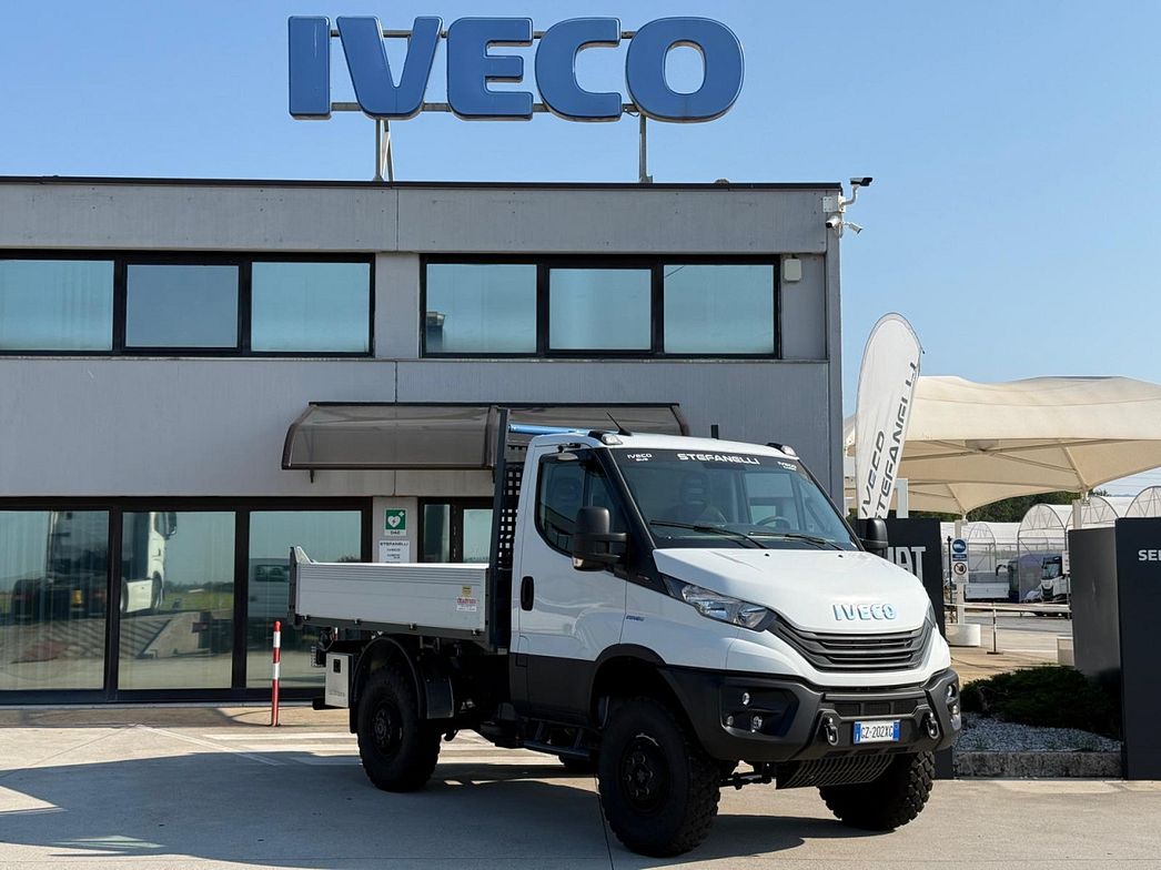 IVECO | DAILY 35S18 H 4X4 RIB. TRILATERALE