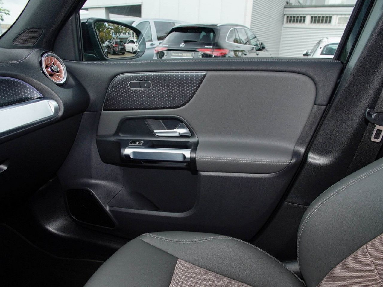 Mercedes-Benz EQB – Bild 15