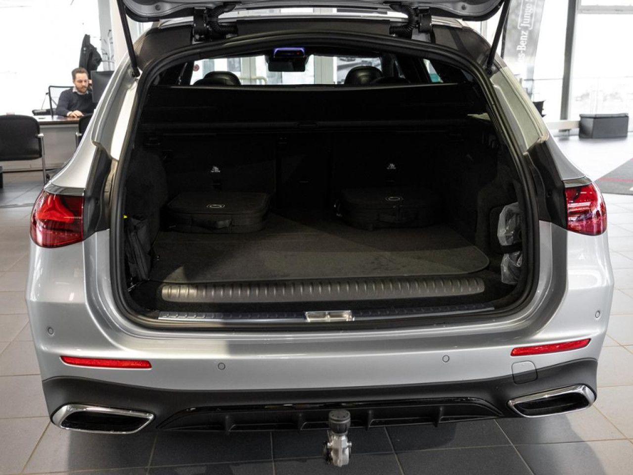 Mercedes-Benz E-Klasse – Bild 22