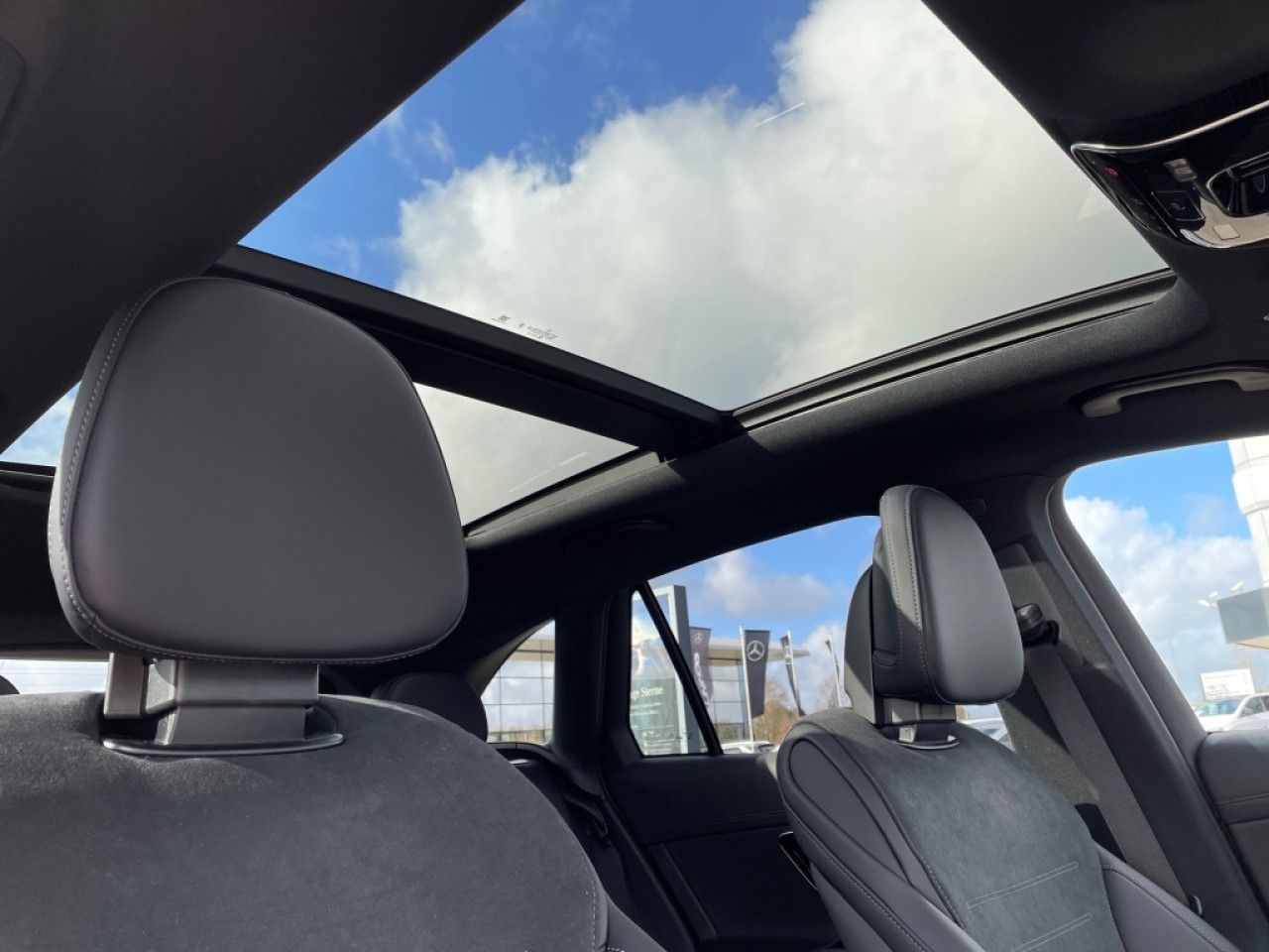 Fahrzeugbild 16 / 18