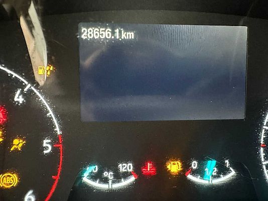 Vehicle image 14 / 14