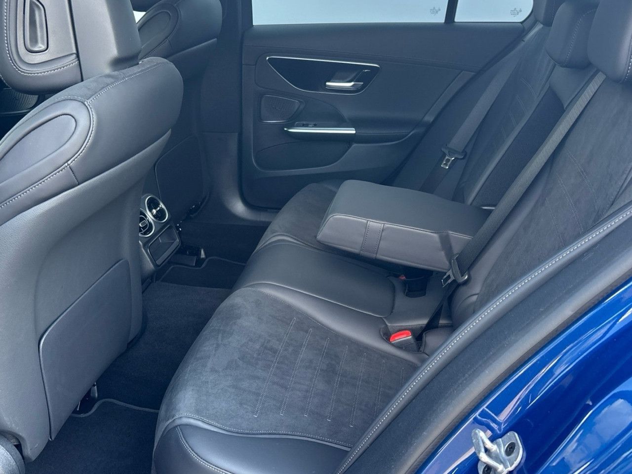 Mercedes-Benz C-Klasse – Bild 14