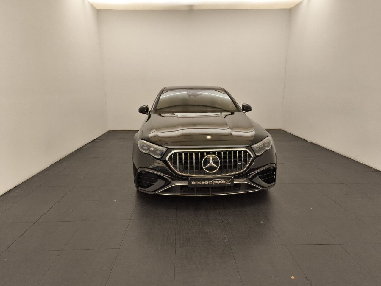 Mercedes-Benz E-Klasse – Bild 2