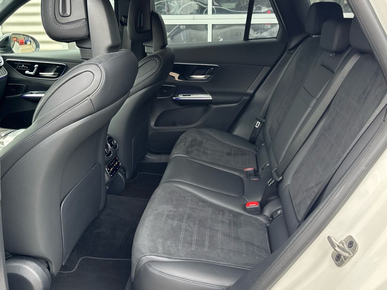 Mercedes-Benz GLC – Bild 16