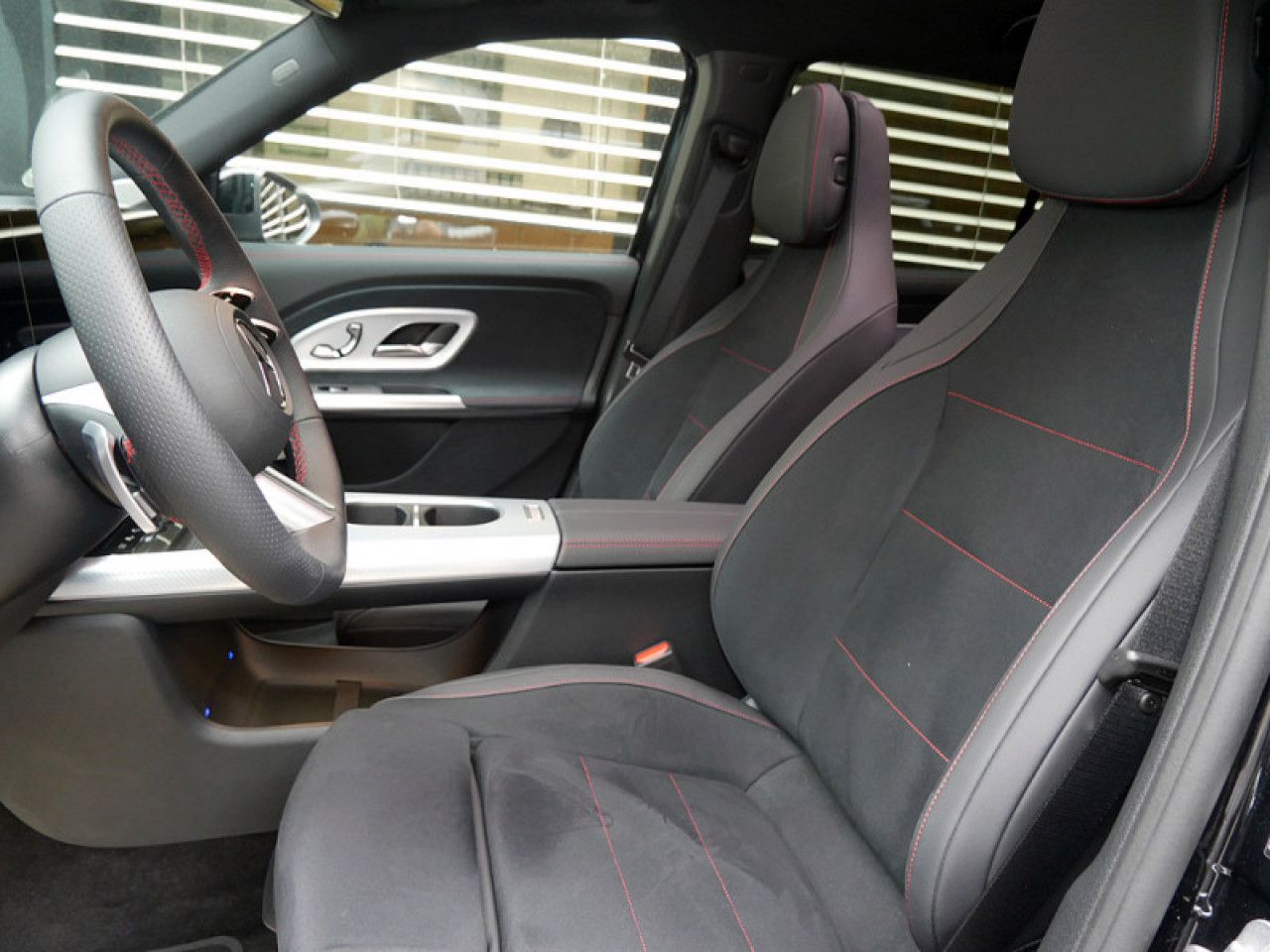 Mercedes-Benz GLB – Bild 16