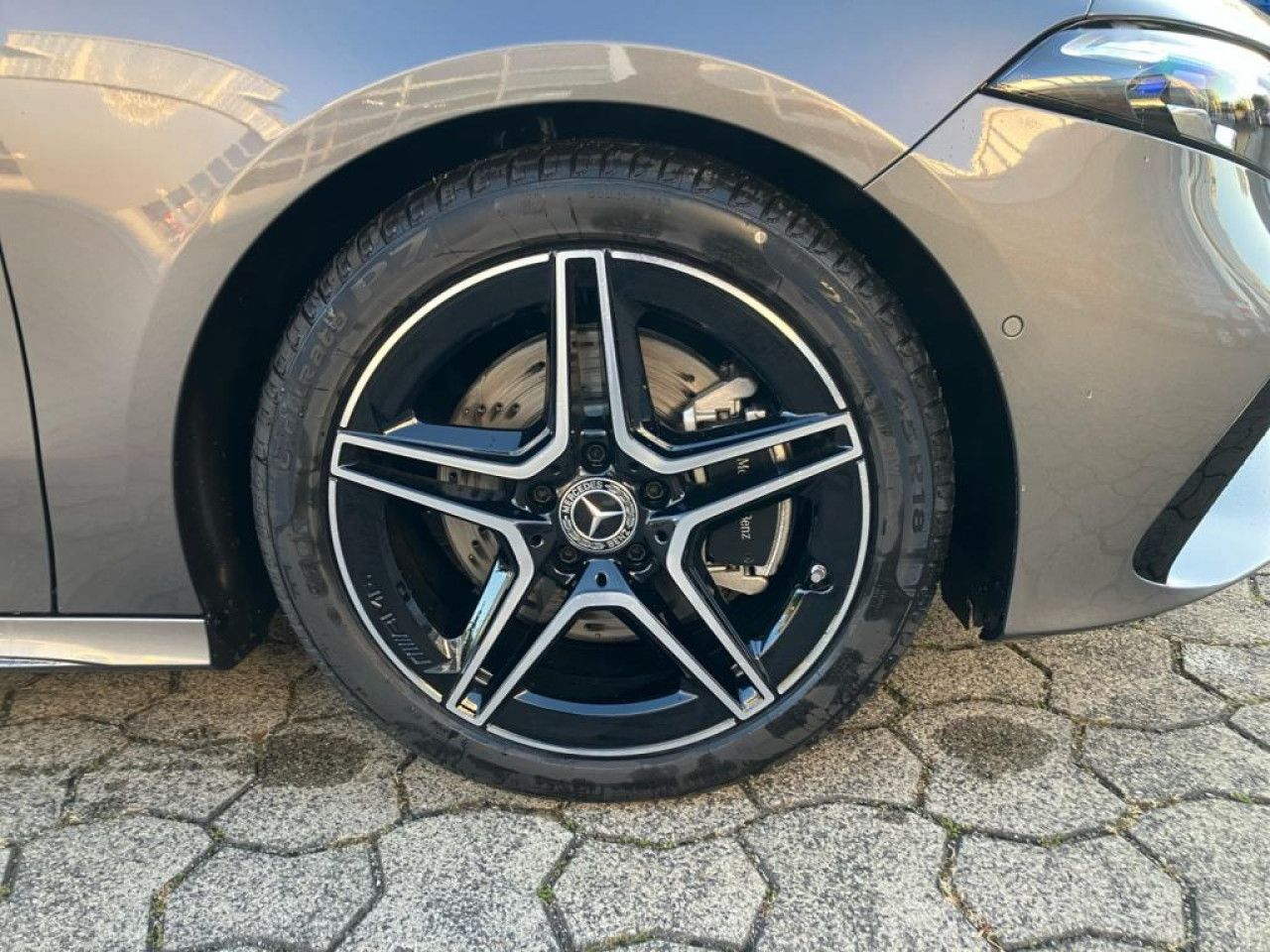 Fahrzeugbild 7 / 19
